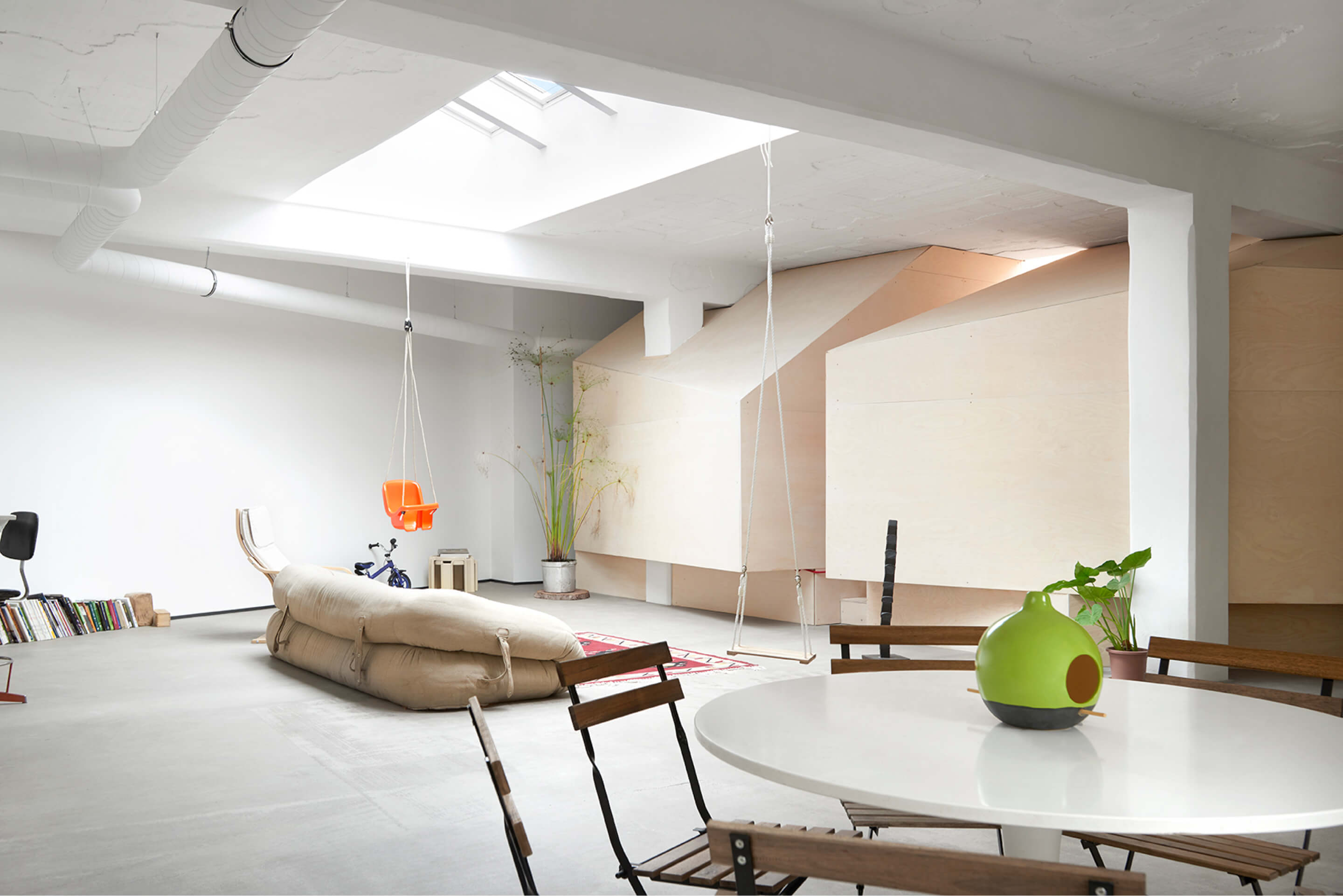 Da fabbrica in città a loft immerso nella natura