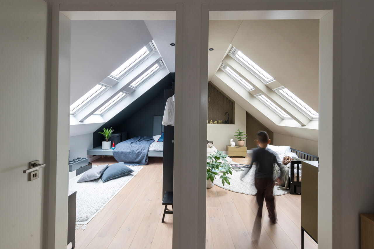 Sterren en vuurwerk kijken vanuit je bed